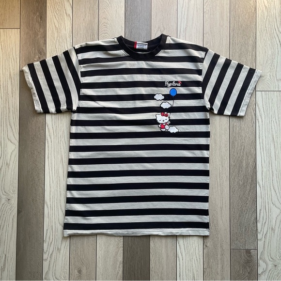 Hypland Hello Kitty Glamour Striped Tee - Picture 1 of 5